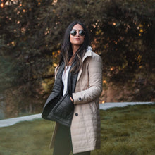 Load image into Gallery viewer, Puffer Hug - Black