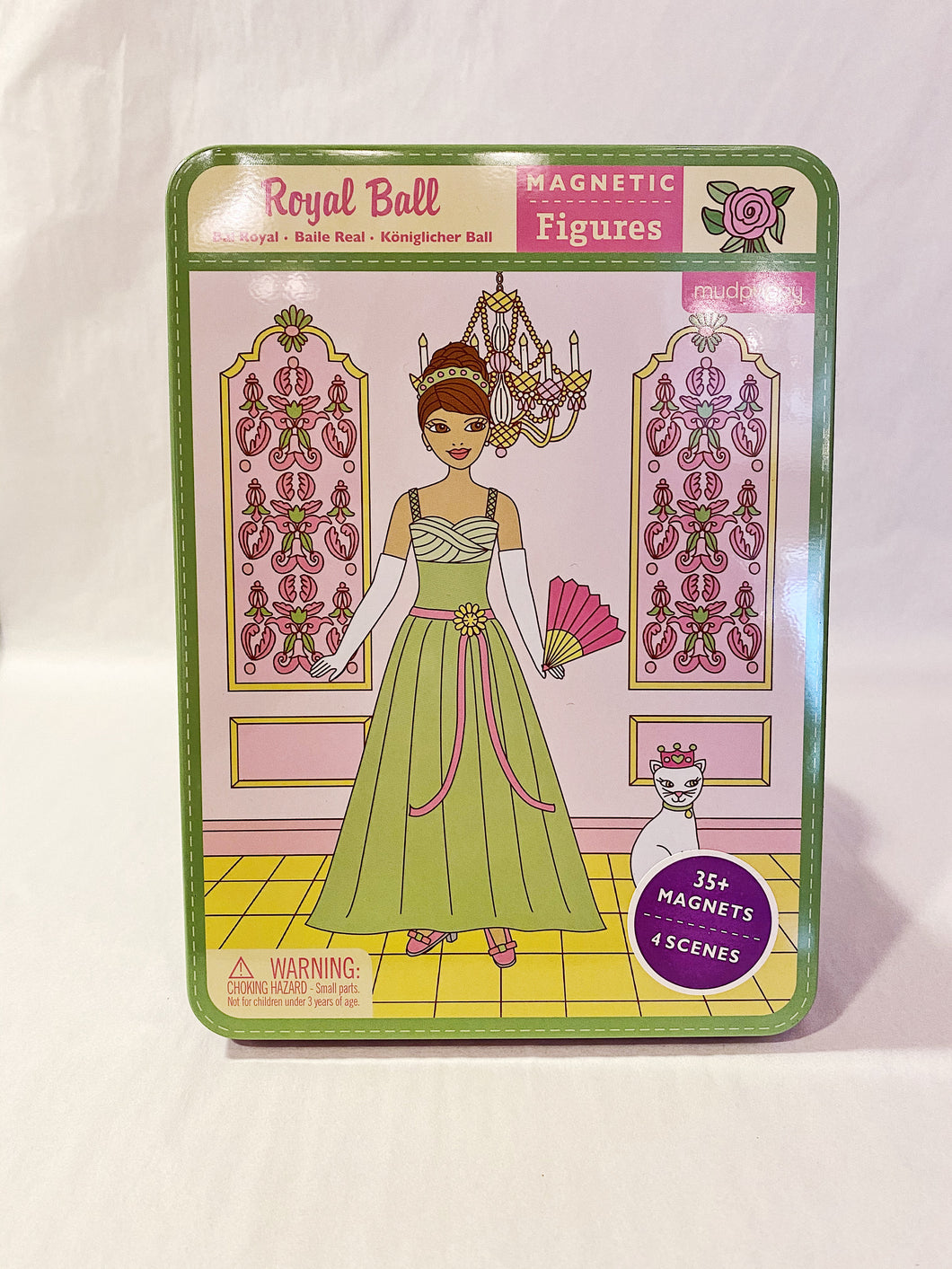 Royal Ball: Magnetic Dress-Up