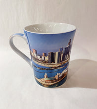 Load image into Gallery viewer, Chicago Skyline Mug

